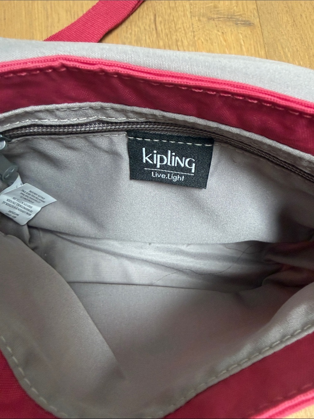 BNWOT Kipling Raspberry Pink Crossbody - Picture 3 of 6